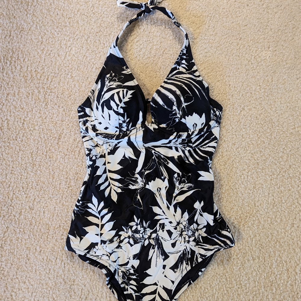 Never worn one piece swimsuit